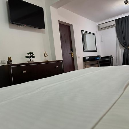 Vila Anda Ефоріє-Суд Екстер'єр фото